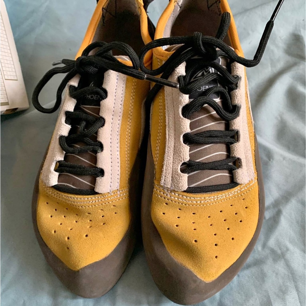 Mad rock climbing shoes